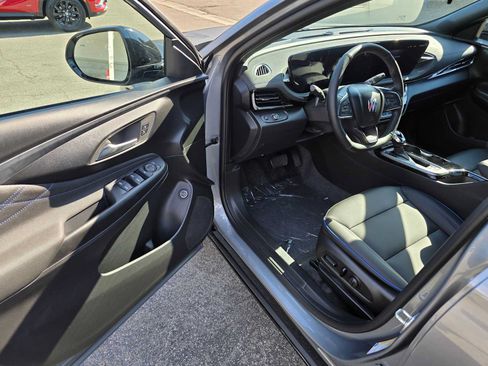 New 2026 Buick Envista Sport Touring w/ Convenience I Package FWD image 19