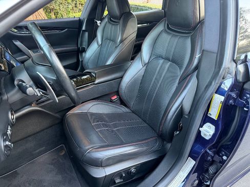 Used 2018 Maserati Quattroporte S GranSport RWD image 15
