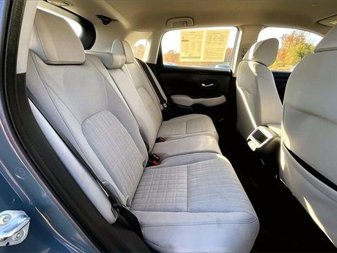 Used 2023 Honda HR-V LX image 24