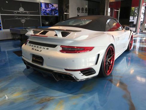 Used 2015 Porsche 911 Turbo S image 44