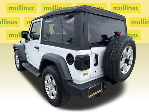 Used 2019 Jeep Wrangler Sport AWD/4WD image 8