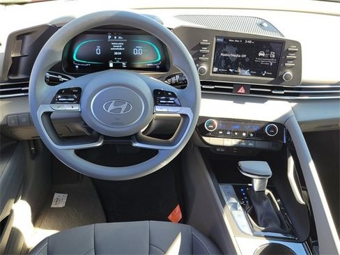 New 2026 Hyundai Elantra Blue image 4