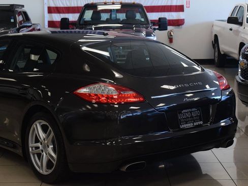 Used 2012 Porsche Panamera 4 image 23