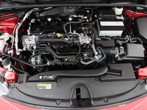 Used 2025 Toyota Corolla SE image 35