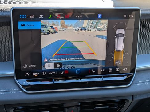 New 2026 Volkswagen Tiguan SE R-Line image 22