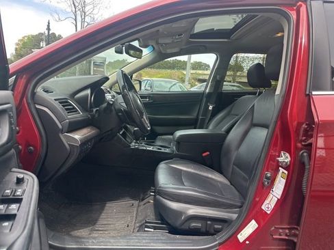 Used 2017 Subaru Outback 2.5i Limited image 5