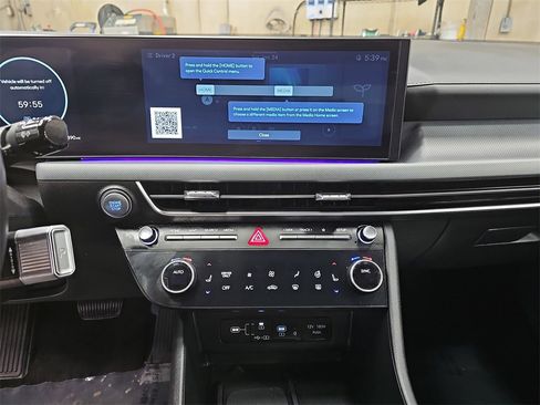 Used 2024 Hyundai Sonata Limited image 19