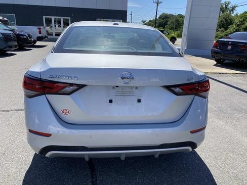 Used 2023 Nissan Sentra SV FWD image 6