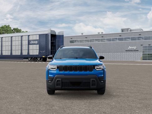 New 2026 Jeep Cherokee Laredo image 6