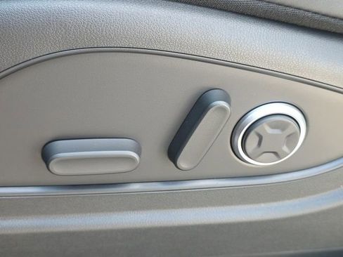 New 2026 Hyundai Palisade SEL Premium FWD image 9