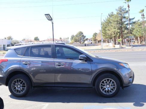 Used 2013 Toyota RAV4 XLE w/ Preferred Accessory Pkg FWD image 8