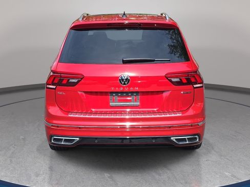 Certified 2024 Volkswagen Tiguan SEL R-Line AWD/4WD image 6