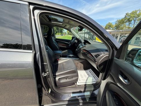 Used 2016 Acura MDX w/ Technology Package AWD/4WD image 13