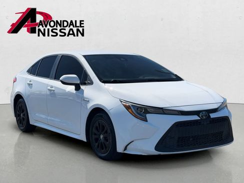 Used 2020 Toyota Corolla LE w/ Carpet Mat Package (TMS) FWD image 8