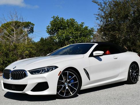 Used 2021 BMW 840i Convertible w/ M Sport Package image 25