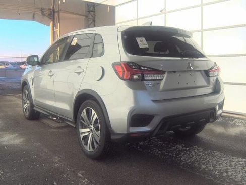 Used 2021 Mitsubishi Outlander Sport SE image 1