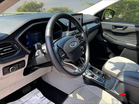 Used 2023 Ford Escape Active AWD/4WD image 13