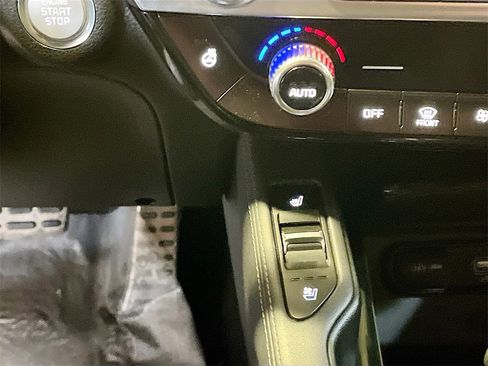 Used 2024 Kia Telluride SX Prestige X-Line image 21