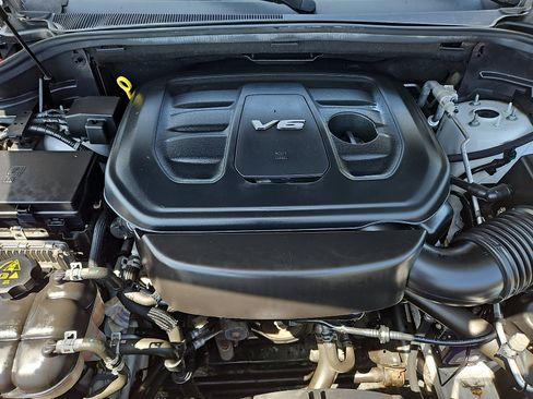 Used 2018 Jeep Grand Cherokee Limited AWD/4WD image 28