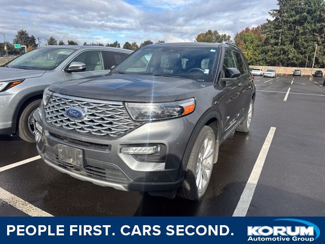 Used 2023 Ford Explorer Platinum w/ Technology Package AWD/4WD image 1