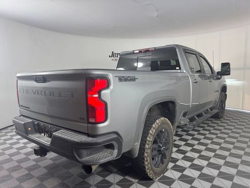 Used 2025 Chevrolet Silverado 2500 LT w/ Trail Boss Package AWD/4WD image 7