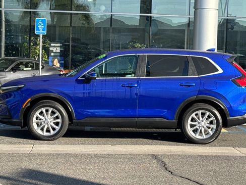 Used 2023 Honda CR-V EX image 7