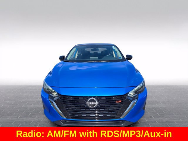 Used 2025 Nissan Sentra SR w/ SR Premium Package FWD image 2