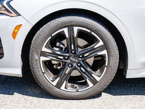 Used 2022 Kia K5 GT-Line w/ GT-Line FWD Premium Package image 11