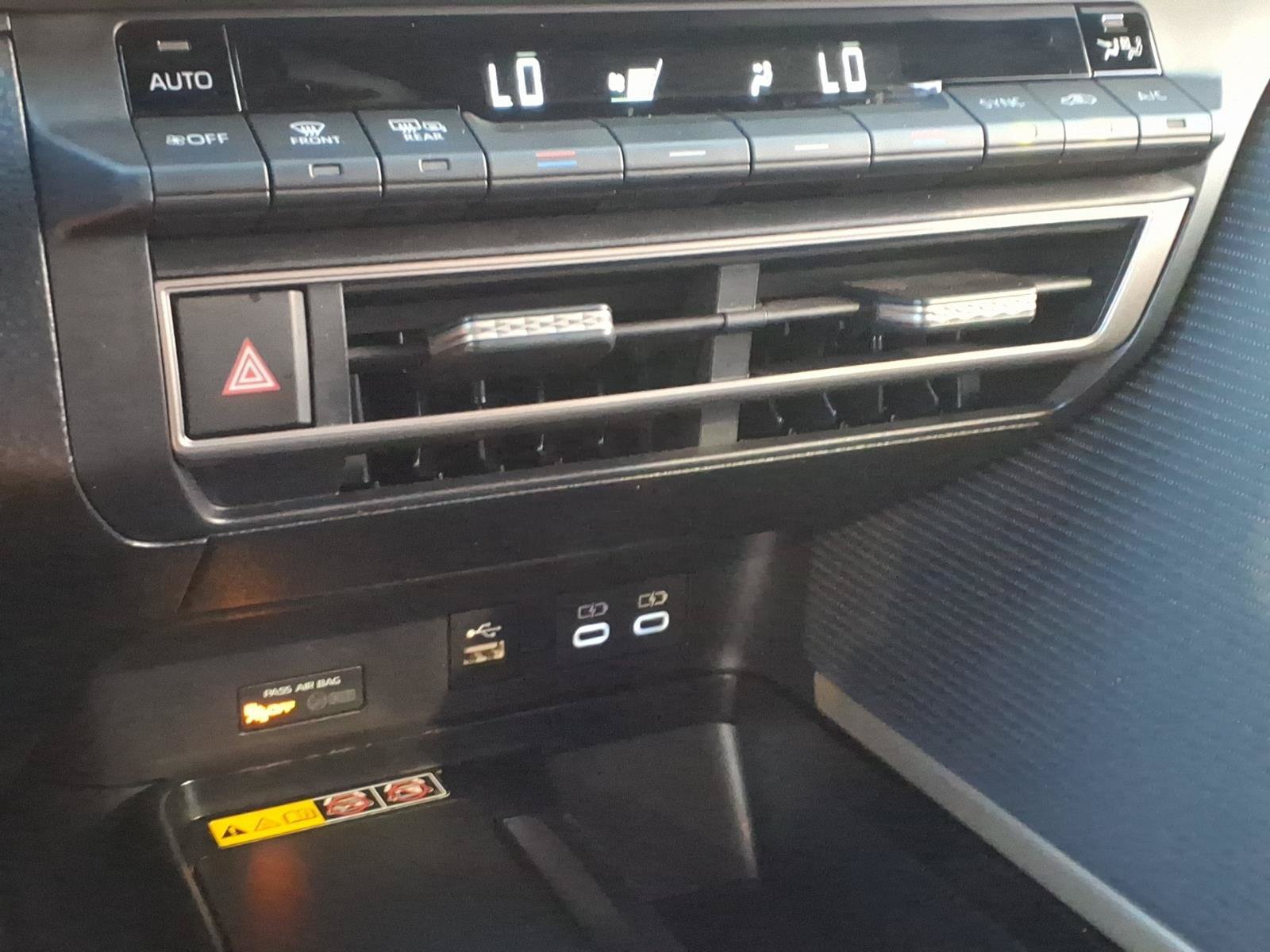 Certified 2025 Toyota Camry SE FWD image 18