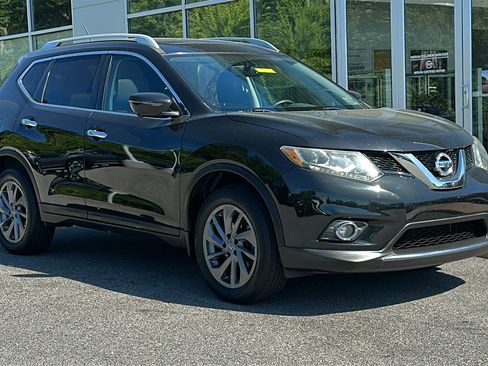 Used 2016 Nissan Rogue SL w/ SL Premium Package AWD/4WD image 2