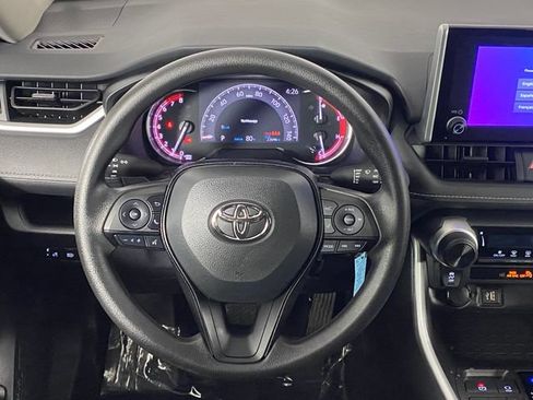 Certified 2023 Toyota RAV4 LE AWD/4WD image 18