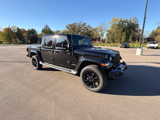 Used 2021 Jeep Gladiator Overland AWD/4WD image 7