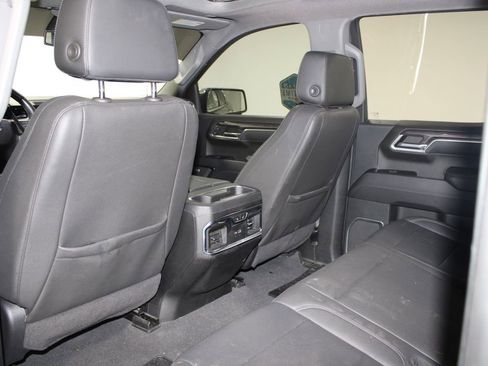 Used 2023 Chevrolet Silverado 1500 LTZ w/ LTZ Premium Package image 28