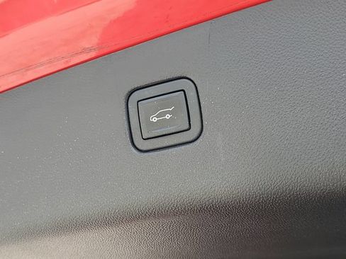 Used 2020 Chevrolet Blazer RS AWD/4WD image 9