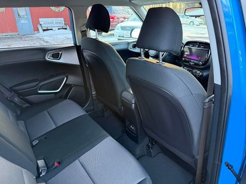Used 2023 Kia Soul S image 38