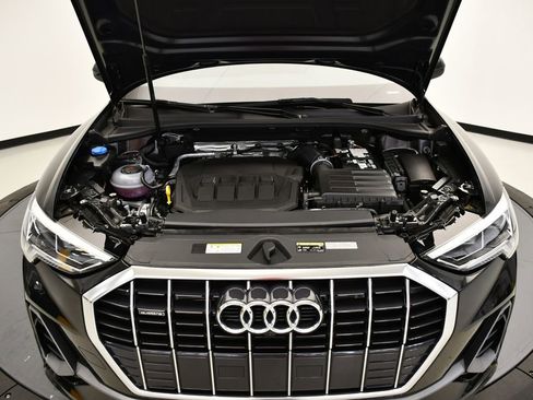 Used 2025 Audi Q3 2.0T Premium Plus w/ Premium Plus Package image 13