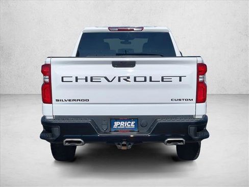 Used 2021 Chevrolet Silverado 1500 Custom Trail Boss w/ LPO, Dark Essentials Package image 7