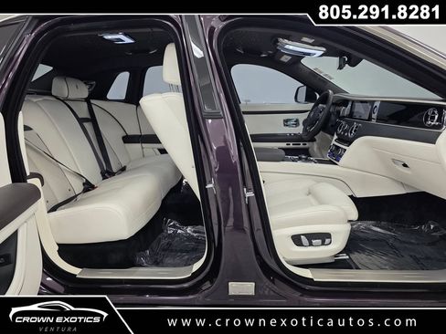 Used 2023 Rolls-Royce Ghost AWD/4WD image 33