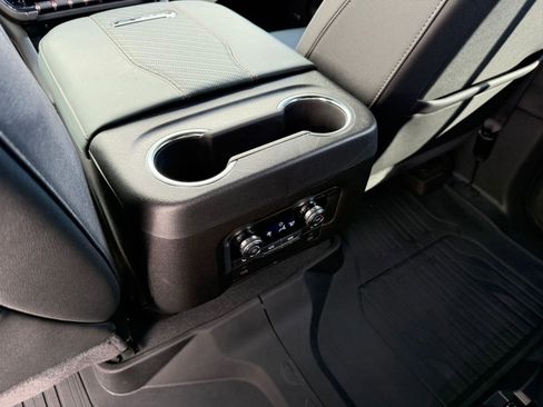 Used 2025 GMC Yukon AT4 w/ LPO, Floor Liner Package image 25