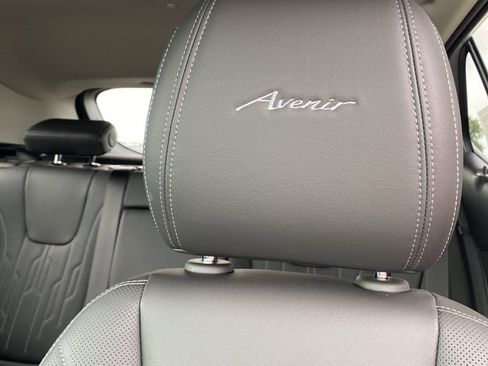 Used 2024 Buick Encore GX Avenir w/ Avenir Technology Package image 23