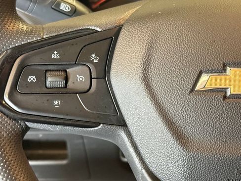 Used 2023 Chevrolet TrailBlazer LT AWD/4WD image 11