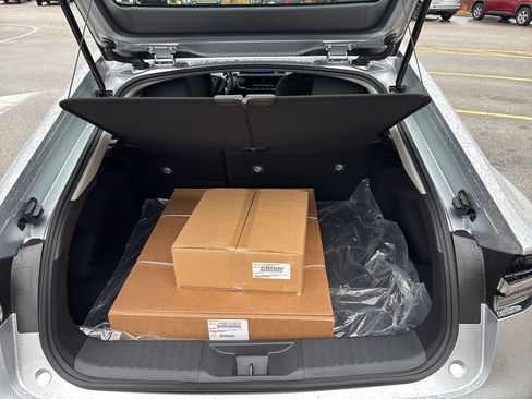 New 2026 Toyota Prius Plug-In Hybrid FWD image 20