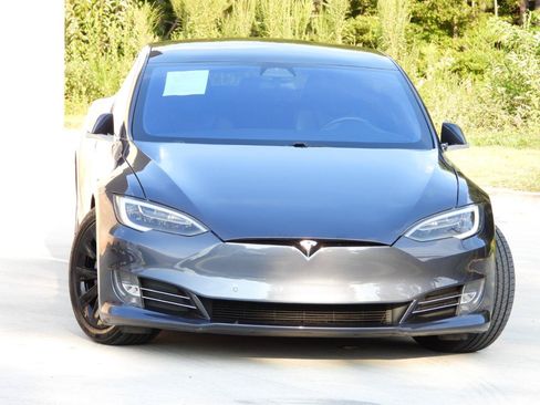 Used 2017 Tesla Model S 75D AWD/4WD image 15