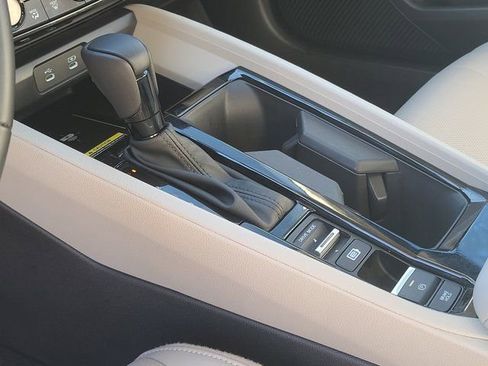 Used 2025 Honda Accord EX-L image 5