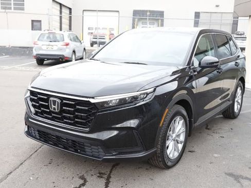 Used 2023 Honda CR-V EX image 8