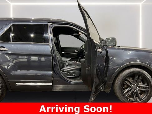 Used 2017 Ford Explorer Limited w/ Equipment Group 301A image 17