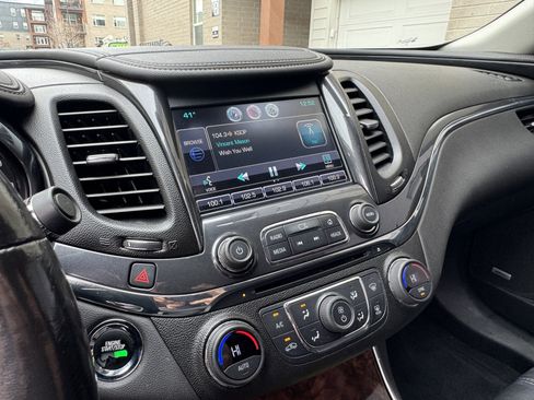 Used 2014 Chevrolet Impala LTZ image 25