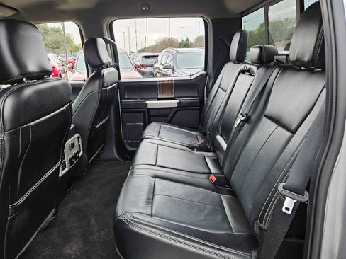 Used 2020 Ford F150 Lariat image 22