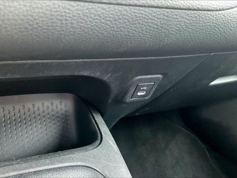 Used 2023 Toyota Corolla LE FWD image 16