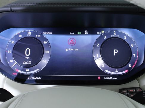 Used 2025 Land Rover Range Rover Autobiography image 25